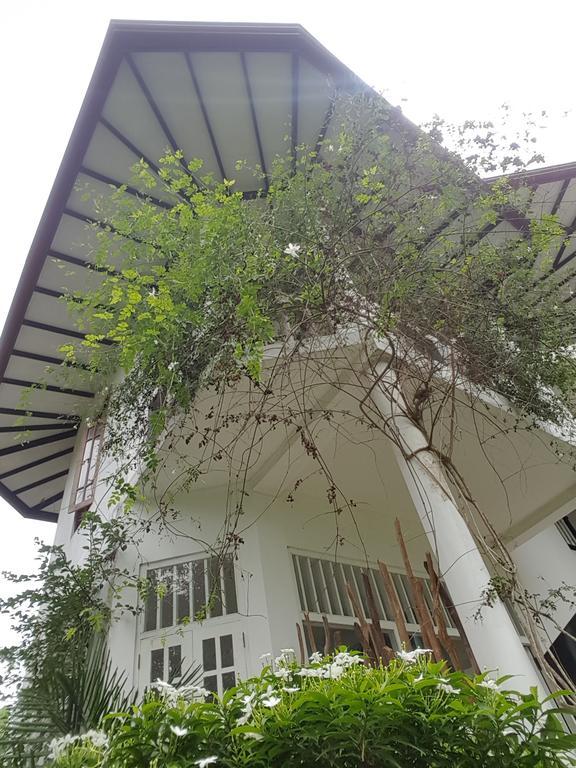 Villa Dewasiri 乌纳瓦图纳 外观 照片